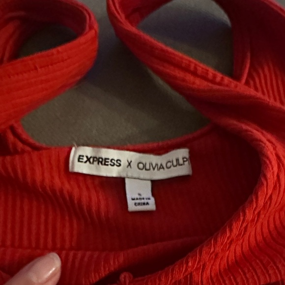 Express Vibrant Red Ribbed Top - Picture 2 of 3